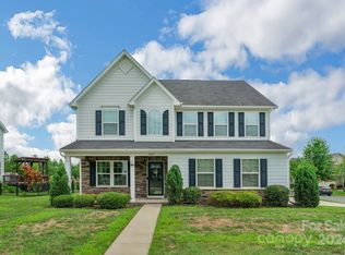 1009 Nutgrove Ln, Indian Trail, NC 28079