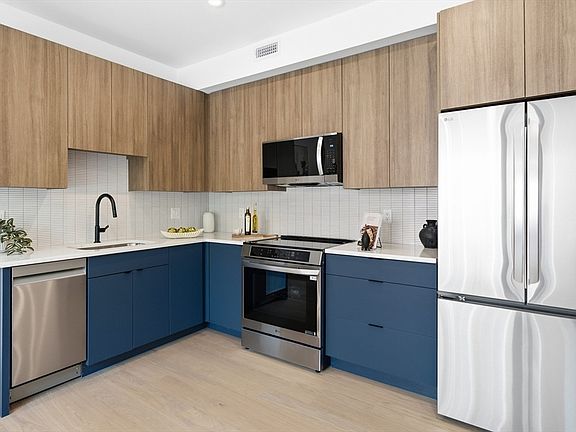 4th image of 27 Dixwell St #4A