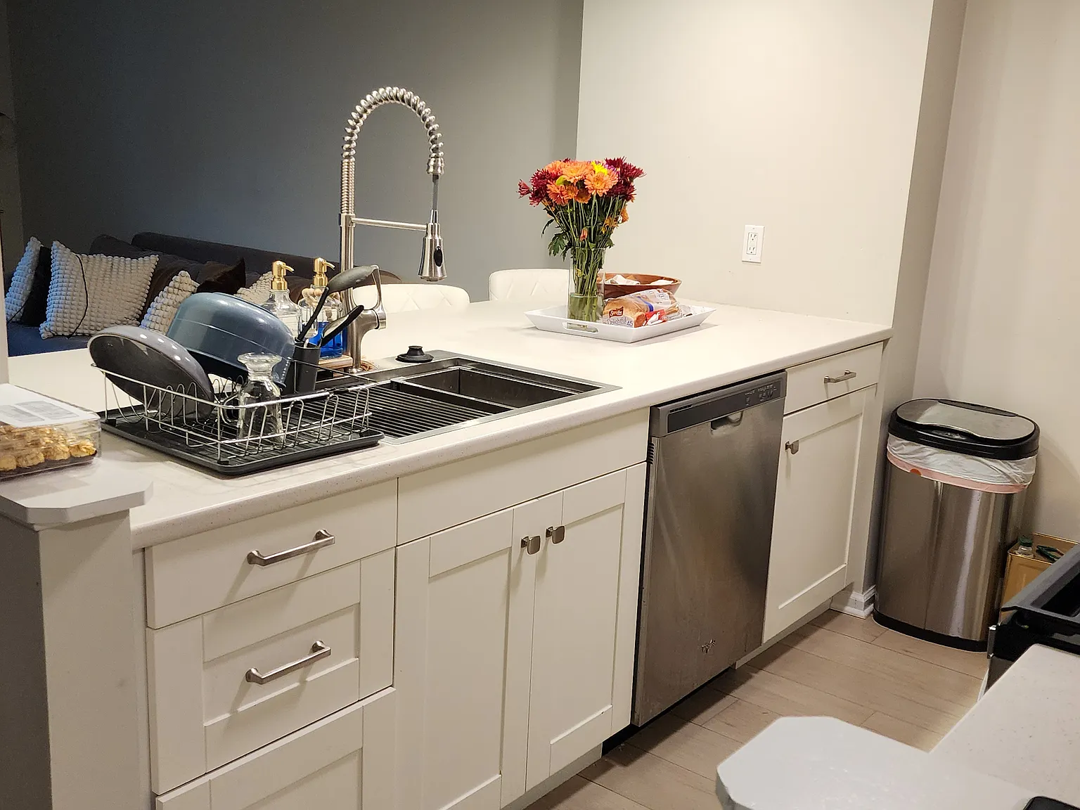 2 bed, 1200 sqft, $1,790 — Photo 2