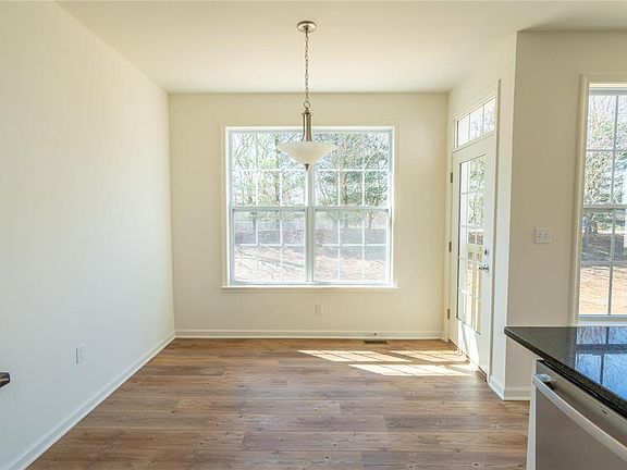 4th image of 881 Iron Ln #54
