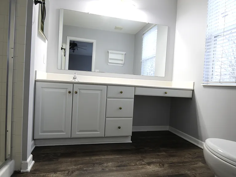 4400 Greensbury Dr — Photo 36