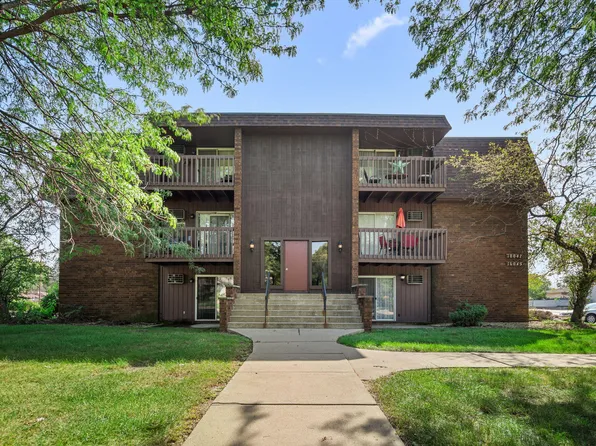 10049 Kennedy Ave APT 2C, Highland, IN 46322