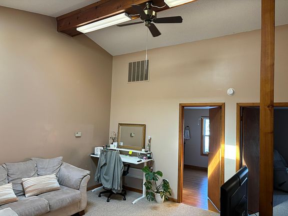 2nd image of 3280 S Park Ave APT 3
