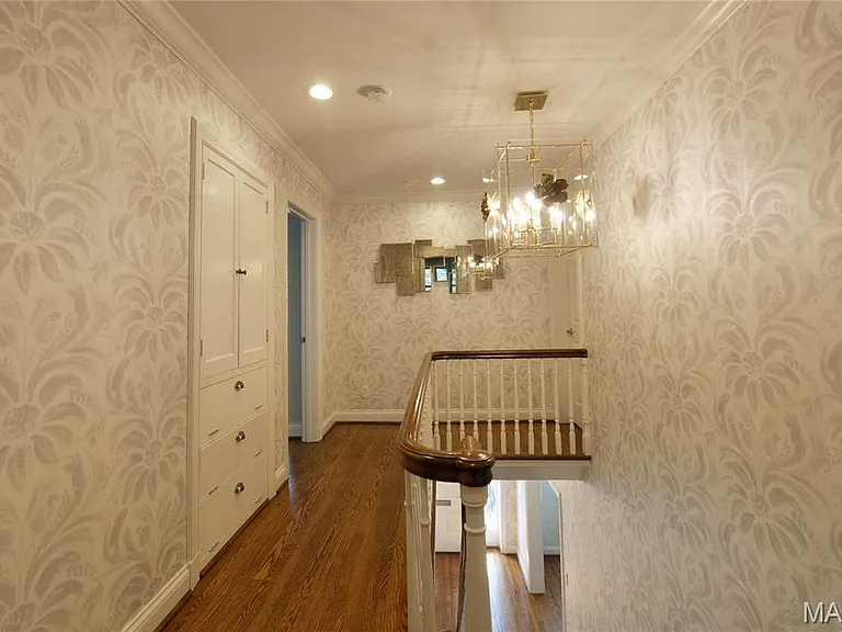 937 S Bemiston Ave — Photo 34