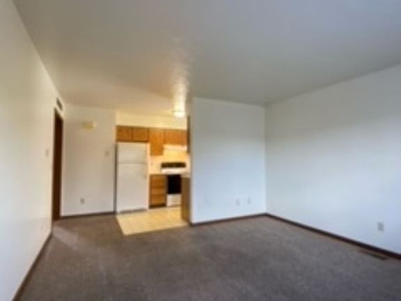 3rd image of 118 S Silverwood Ln #D