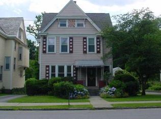 61 Hooker Ave, Poughkeepsie, NY 12601