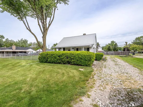 20212 Northline Rd, Taylor, MI 48180