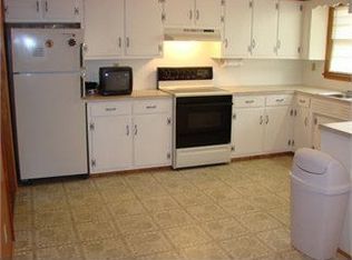 1900 Cane Valley Rd, Columbia, KY 42728