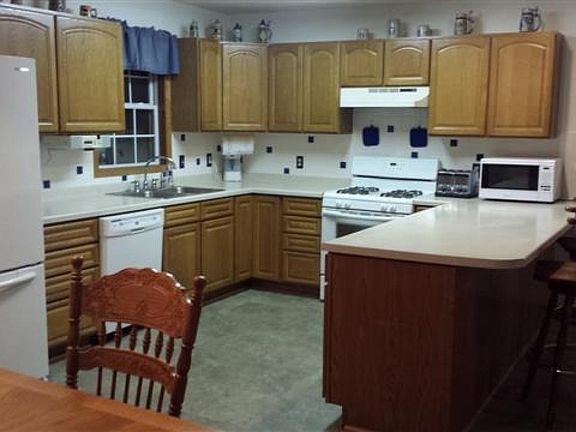 3rd image of 27716 Madlyn Dr