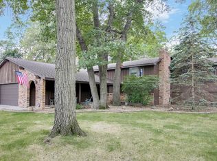 7474 Groveland Rd, Mounds View, MN 55112