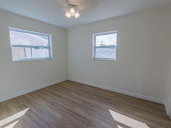 4th image of 5363A 63rd Ave N