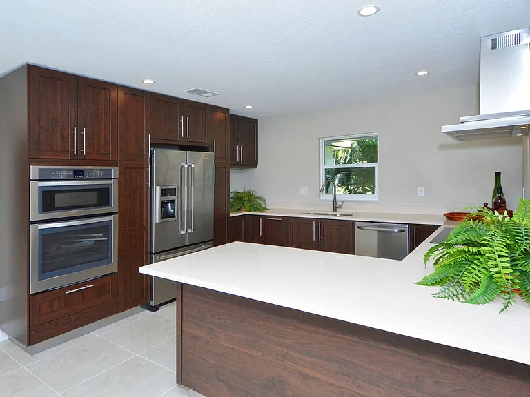 3240 Pine Valley Dr — Photo 11