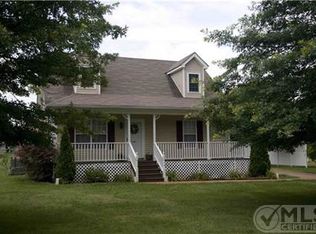 410 Bell St, Chapel Hill, TN 37034