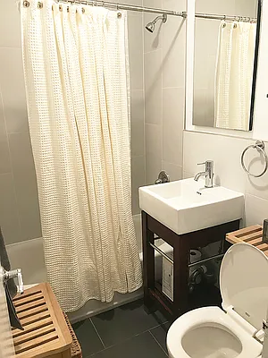 Rented by Buchbinder & Warren | media 12