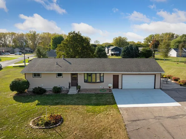 502 Central Ave S, Geneva, MN 56035