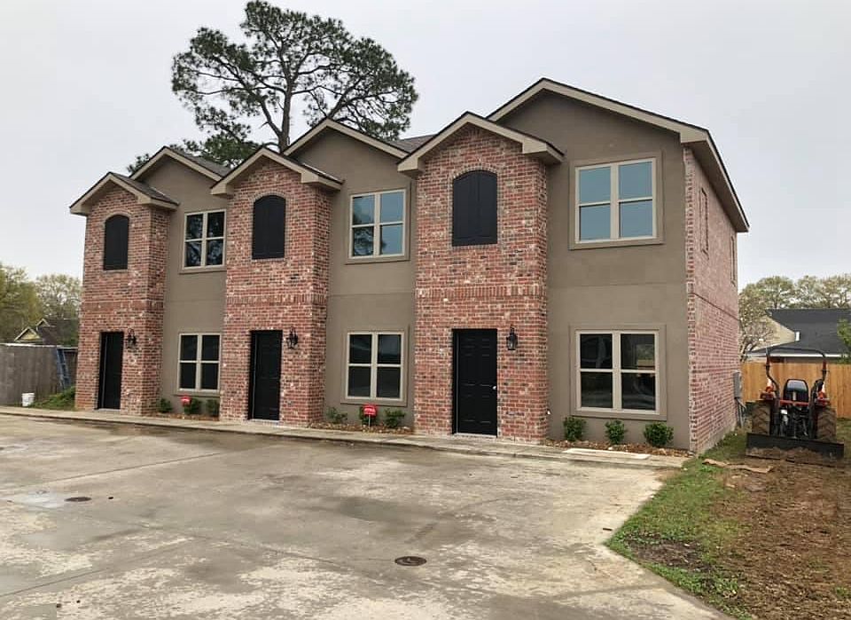 1st image of 2703A Enterprise Blvd