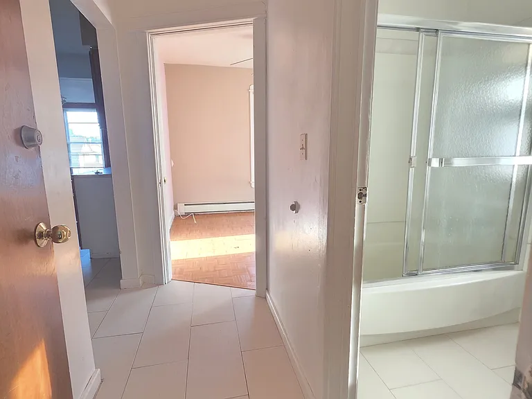 231 E Westfield Ave #2 — Photo 6