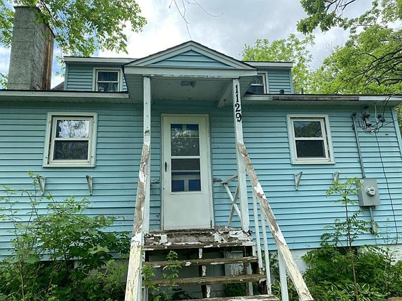 5th image of 1129 Mahtomedi Ave