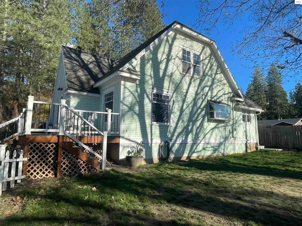 6645 Alderson Ln, Bonners Ferry, ID 83805