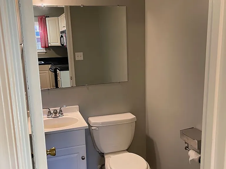 2224 Hamway Dr — Photo 4