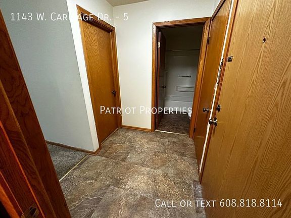 3rd image of 1143 W Carriage Dr #5