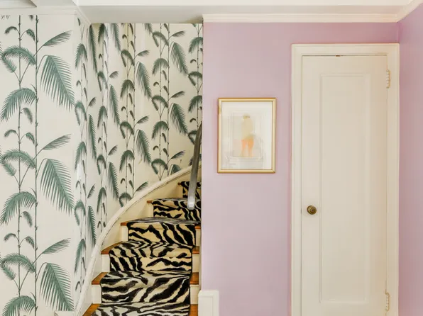 25 Central Park West image 1 of 9