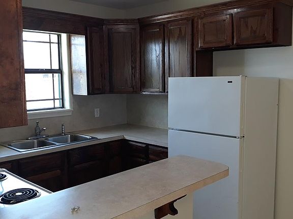 2nd image of 6775 5th Ave #B