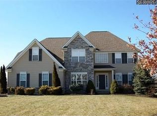7614 Estate Ave, Hudson, OH 44236
