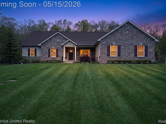 2nd image of 8871 N Gregory Rd