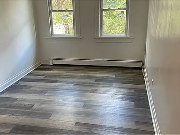 2nd image of 380 Mountaindale Rd #2