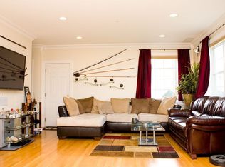 20 Cross St APT 1, Somerville, MA 02145