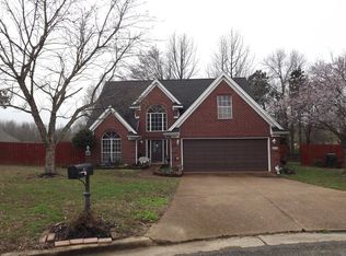 907 Virginia Pine Cv, Southaven, MS 38671