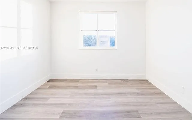 801 Tanglewood Cir — Photo 10