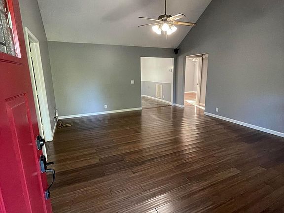 3rd image of 7471 Antietam Ln