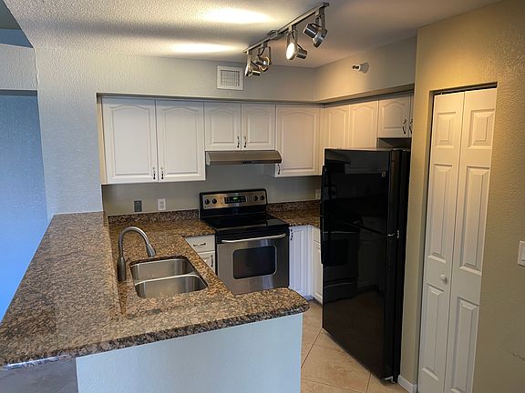 5th image of 127 Yacht Club Way APT 307