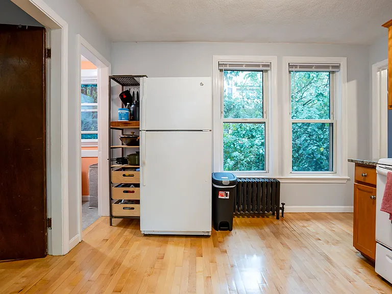 197 Mount Vernon St #1 — Photo 7