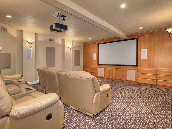 3rd image of 9229 Touchstone Ct