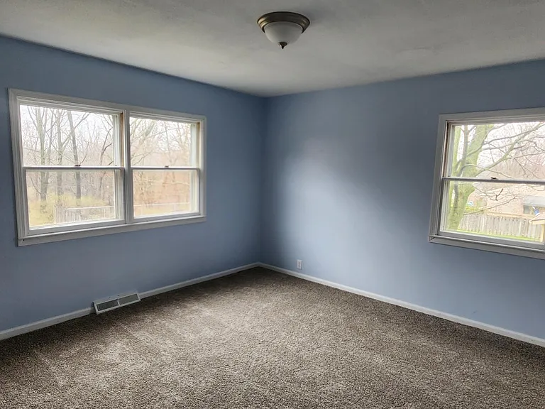 fourth bedroom from a different angle