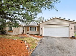 1665 Forest Hill Ave SE, Kentwood, MI 49546