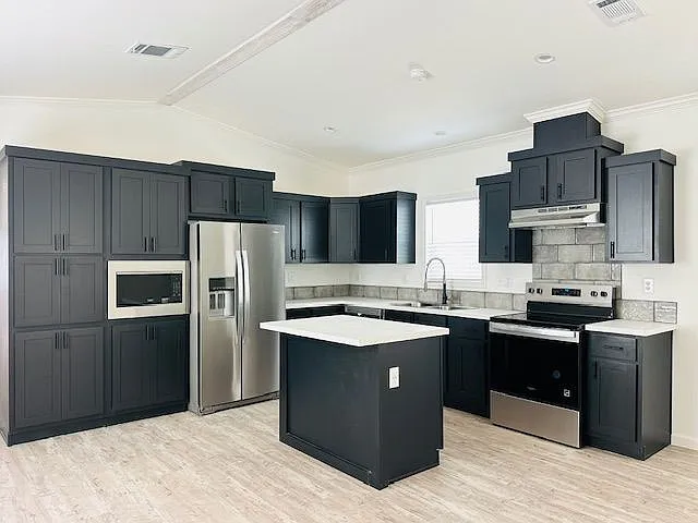 Dwelling at New Braunfels — Photo 48