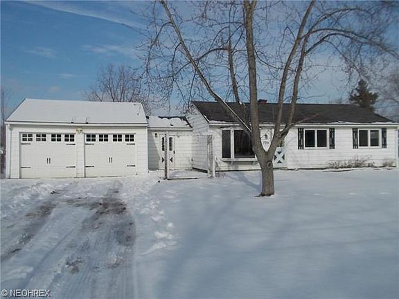 2nd image of 739 Diane Ave