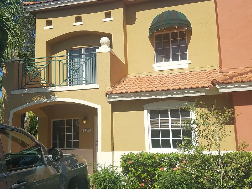 1st image of 15239 SW 134th Ct APT 1305