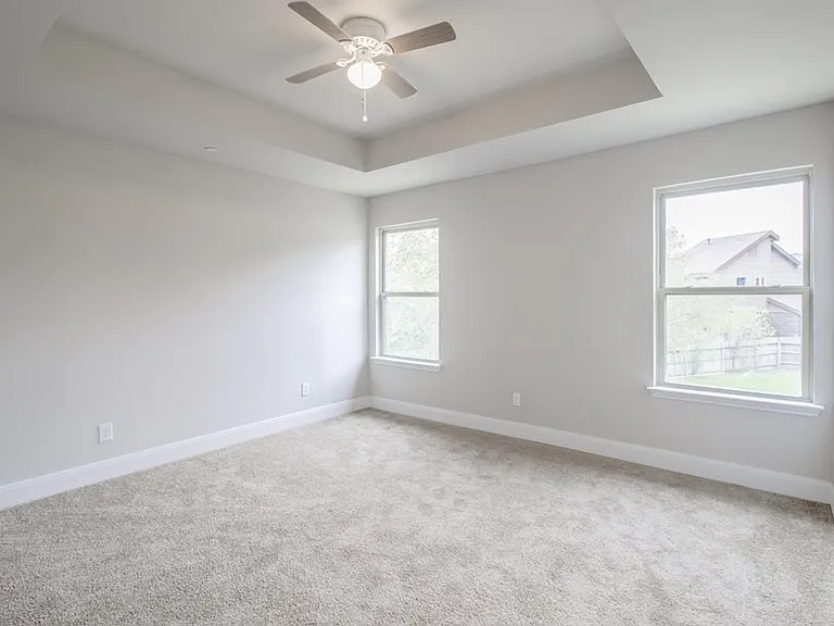 7503 Savannah Brks — Photo 14