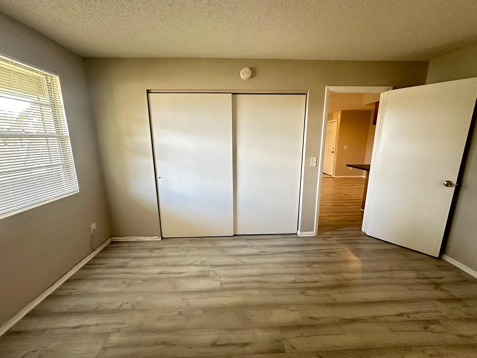 245 Thorntree Place, #245 - 245 — Photo 4