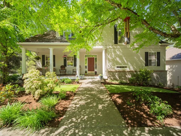 2220 Brandon Pl, West Linn, OR 97068