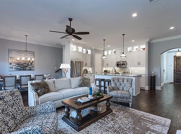 4th image of 112 Mozart Way