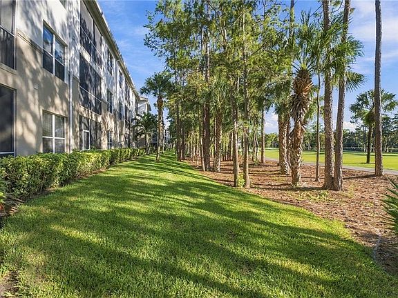 3rd image of 8259 Parkstone PL #106