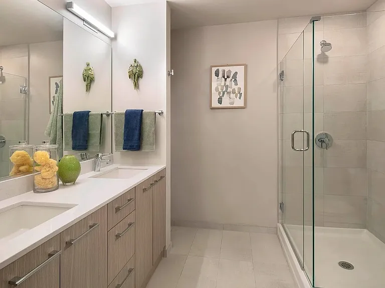 221 S Peoria St #1016 — Photo 5