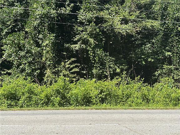 2nd image of 3295 Stonewall Tell Rd S