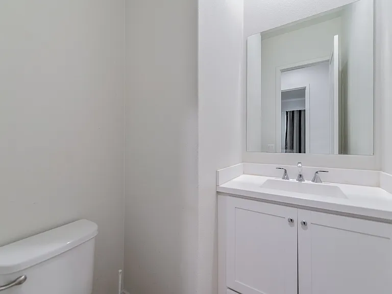15870 Kingston Rd — Photo 24
